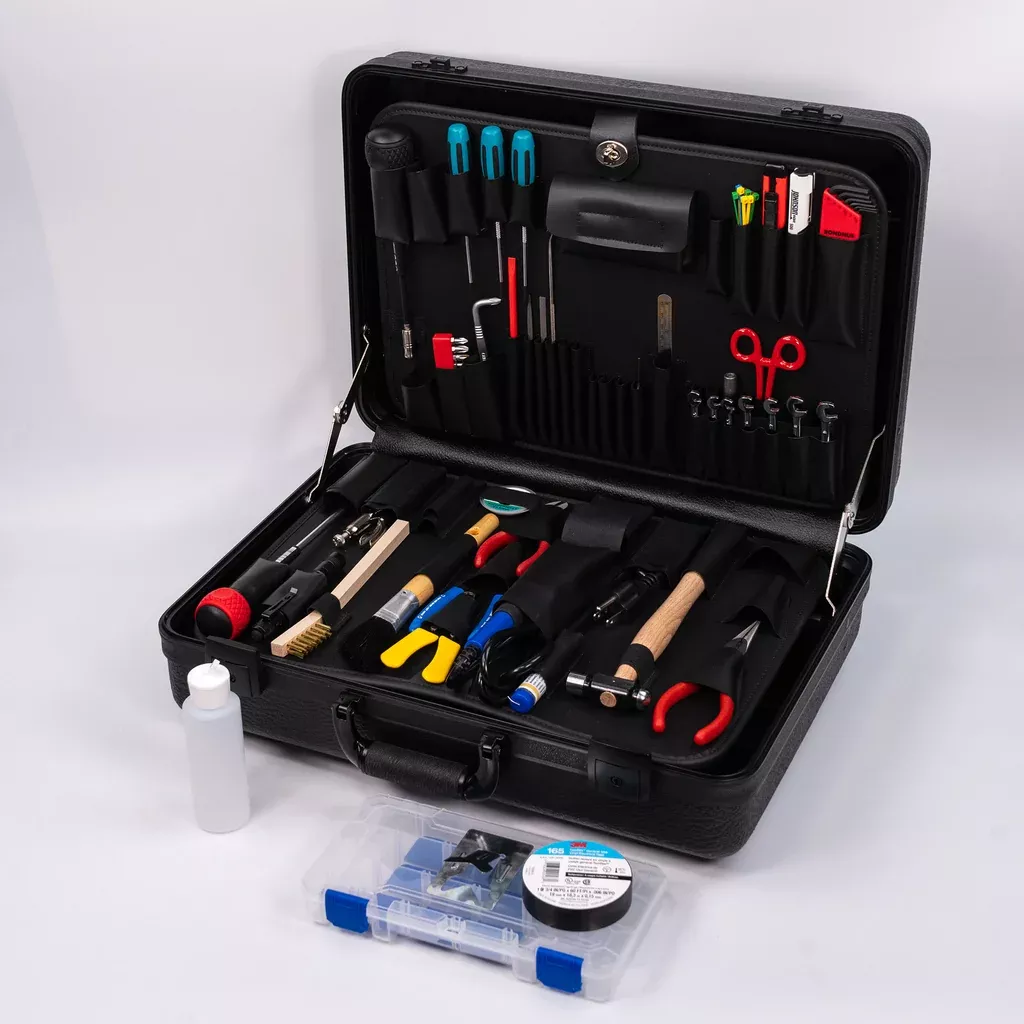 Crawford Basic Copier Tool Kit w/Vessel JIS Screwdrivers- 40V-G256 in Ultimate Gladiator 6″ Deep Tool Case