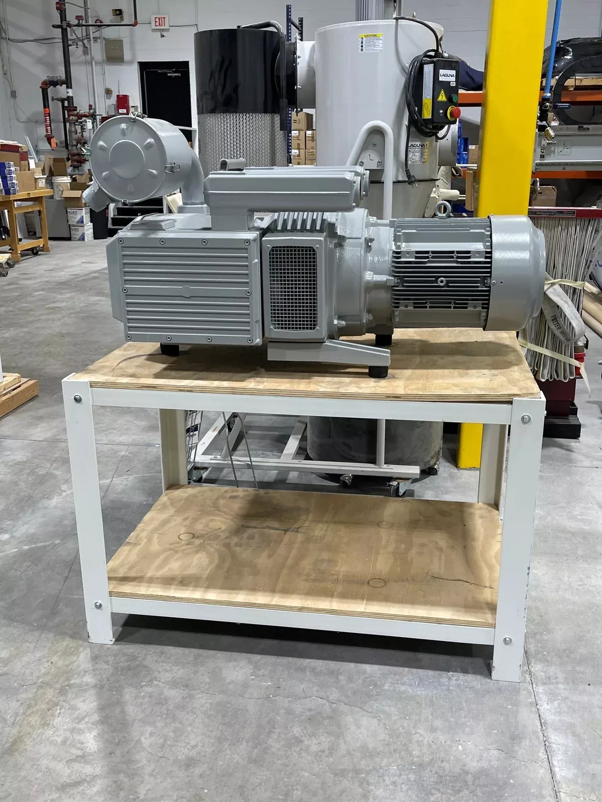 Used Vacuum Pump Stand